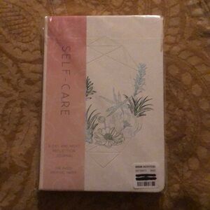 Urban Outfitter ~ Self-Care / A Day & Night Refection Journal📔 / Sealed / NIP